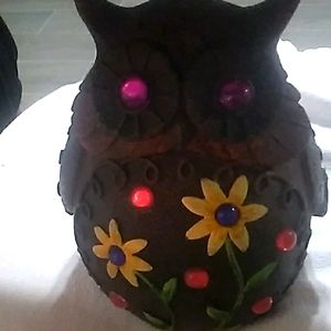 Owl with glass jewels